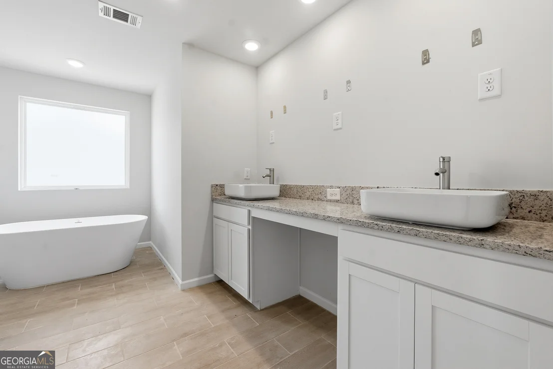 Photo of 166 PERCHERON Road