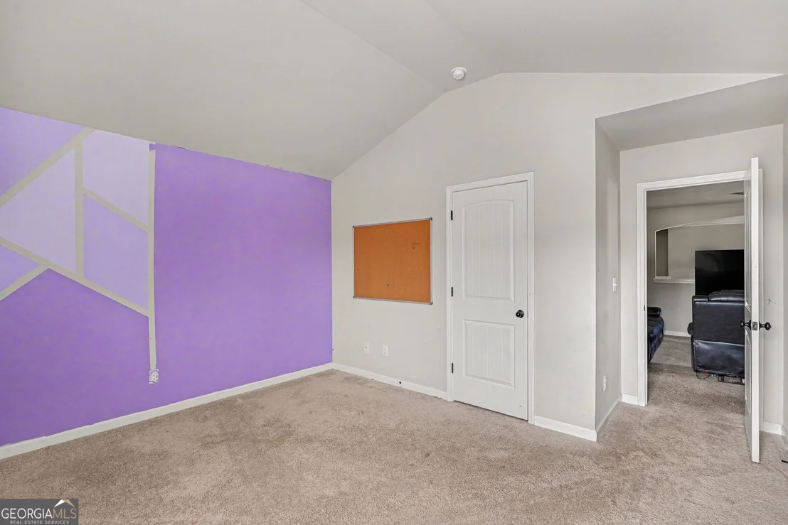 Photo of 945 Mystic Way