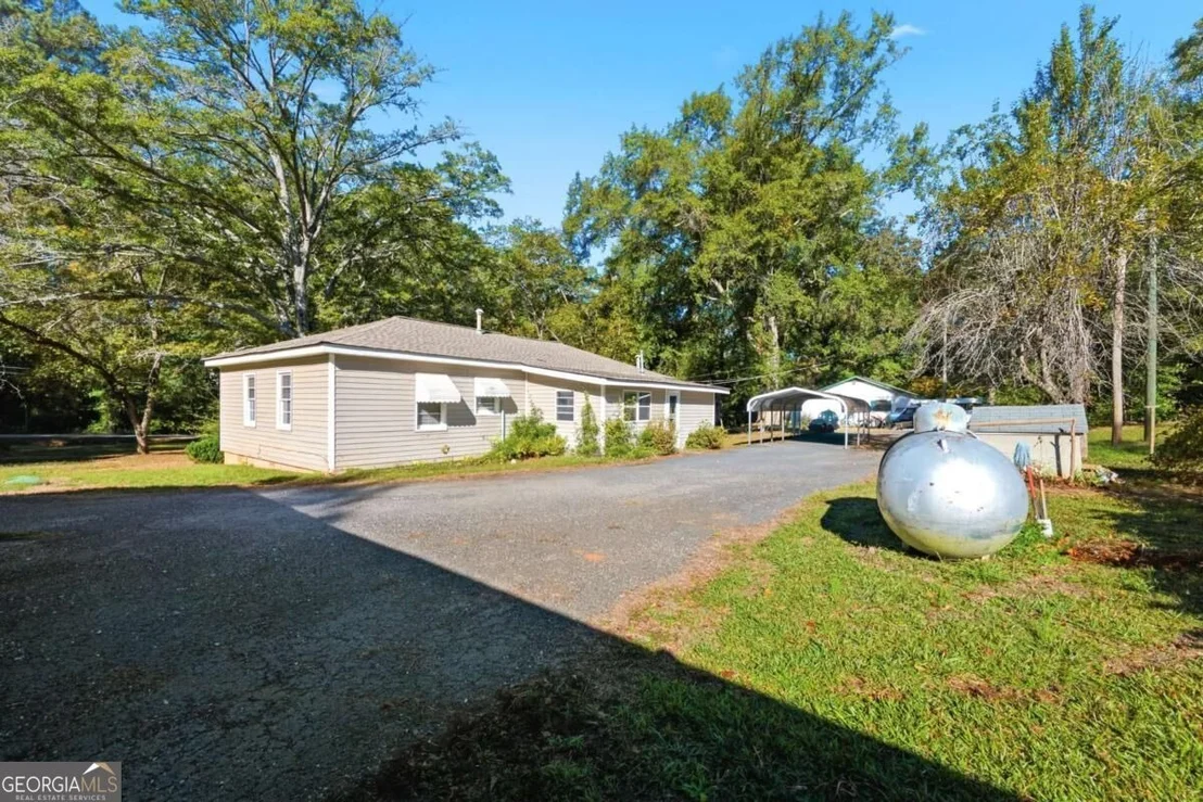 Photo of 1141 Stewart Road
