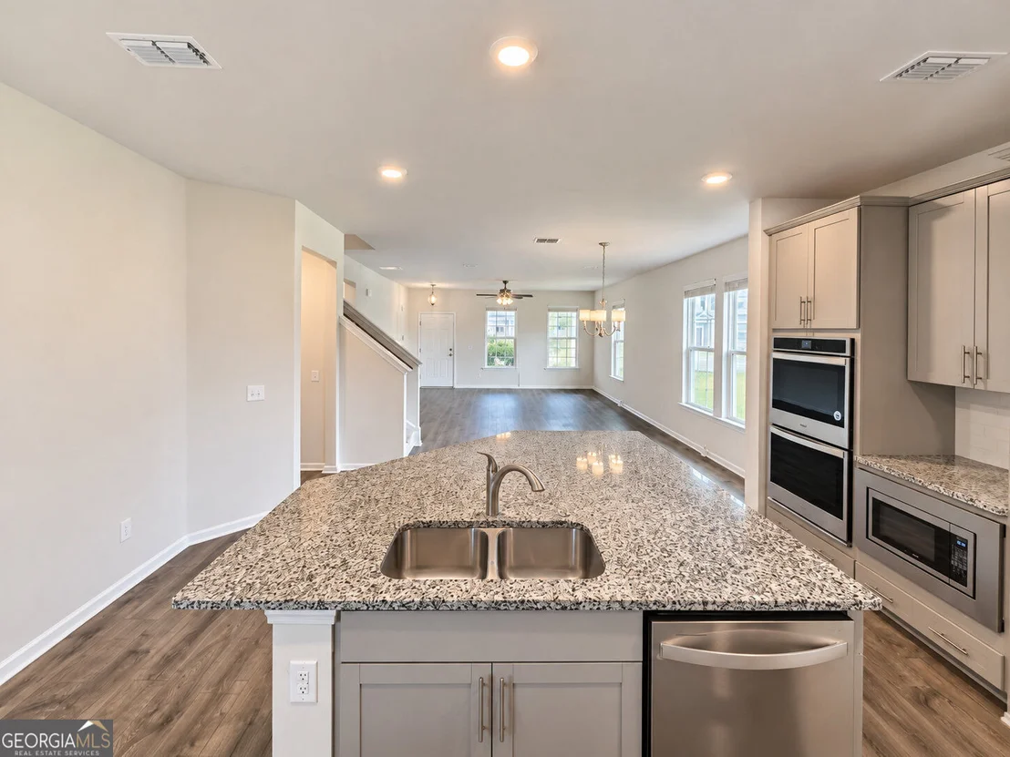 Photo of 183 Benelli Drive