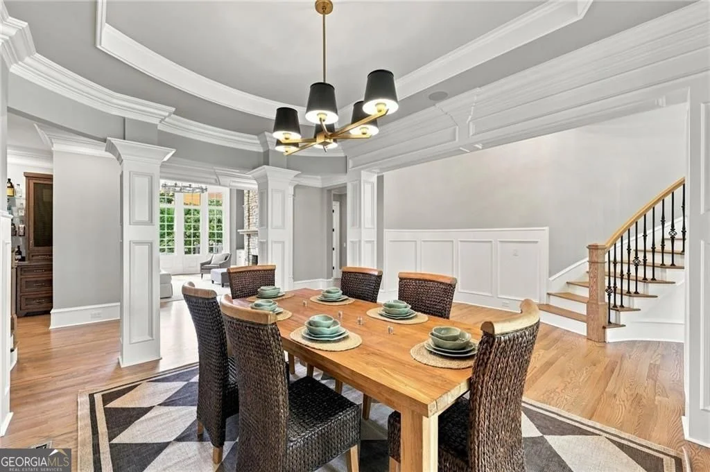 Photo of 6756 Hedge Row Lane