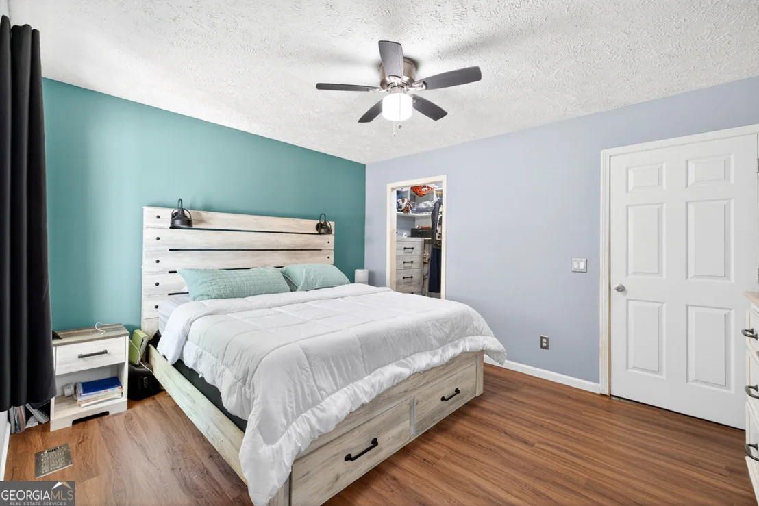 Photo of 386 Ridgewood Drive