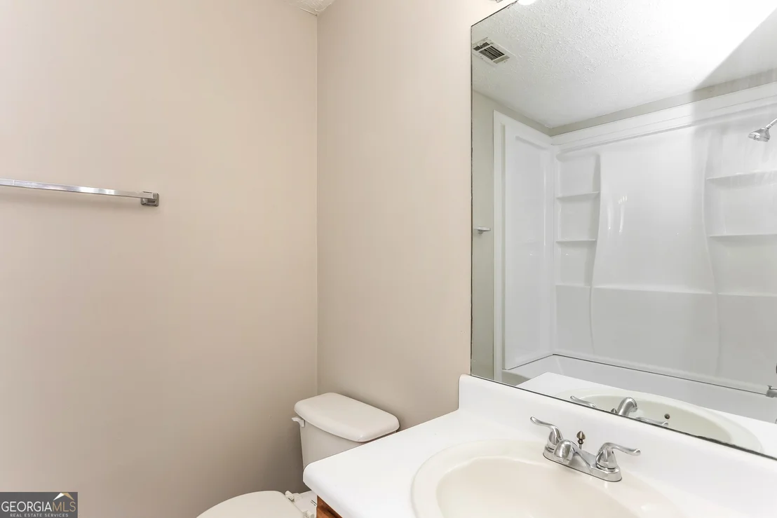 Photo of 372 Jasmine Drive