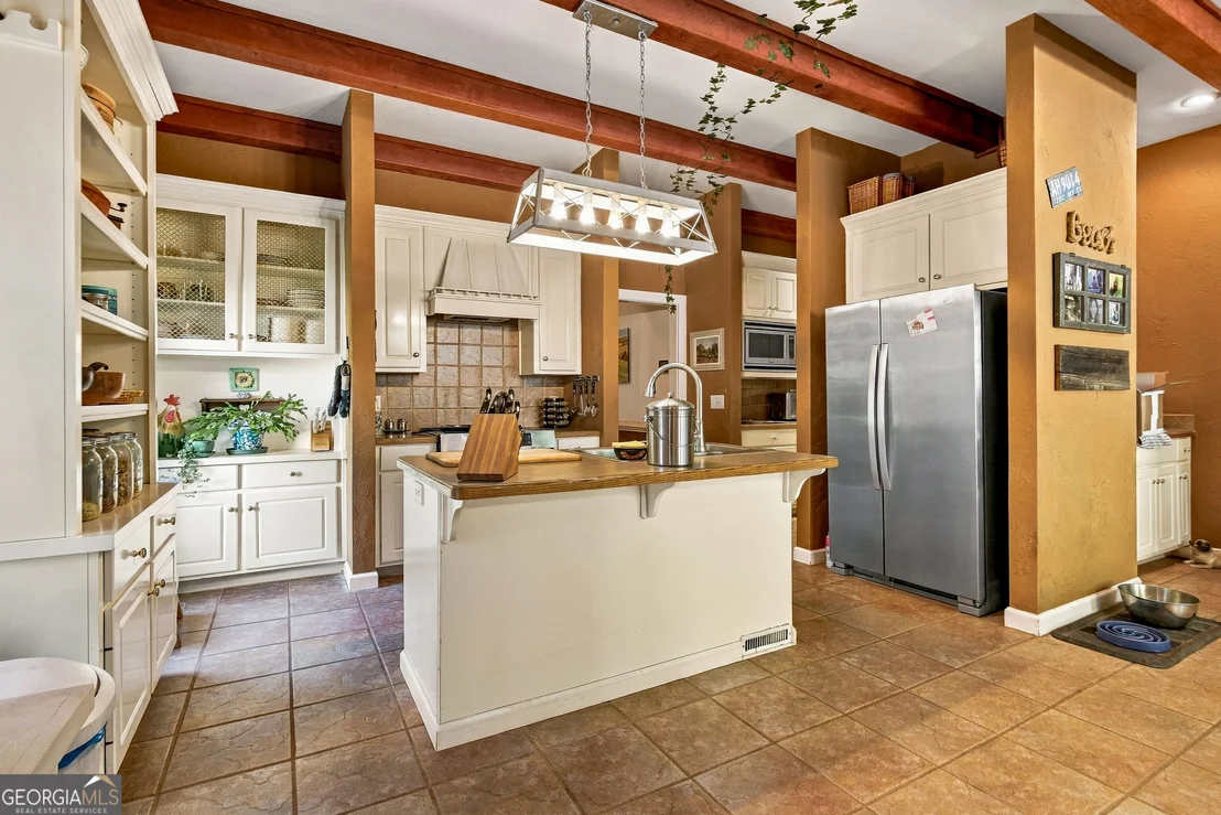 Photo of 3601 Lakeview Drive