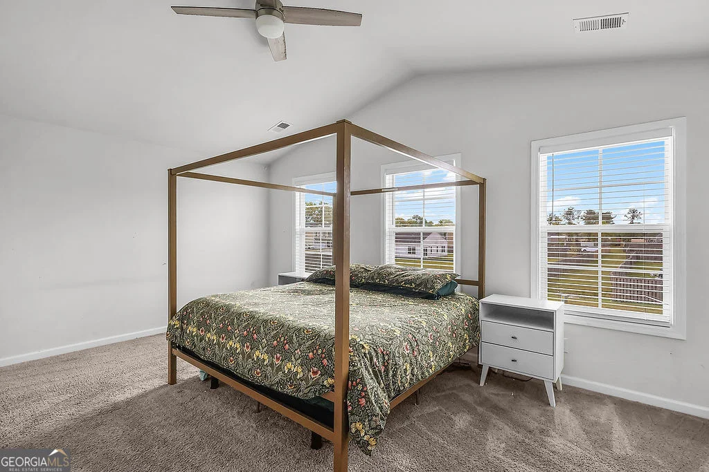 Photo of 231 Caroline Way