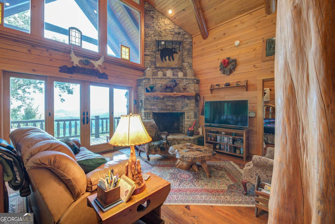 Photo of 38 Old Blue Trail