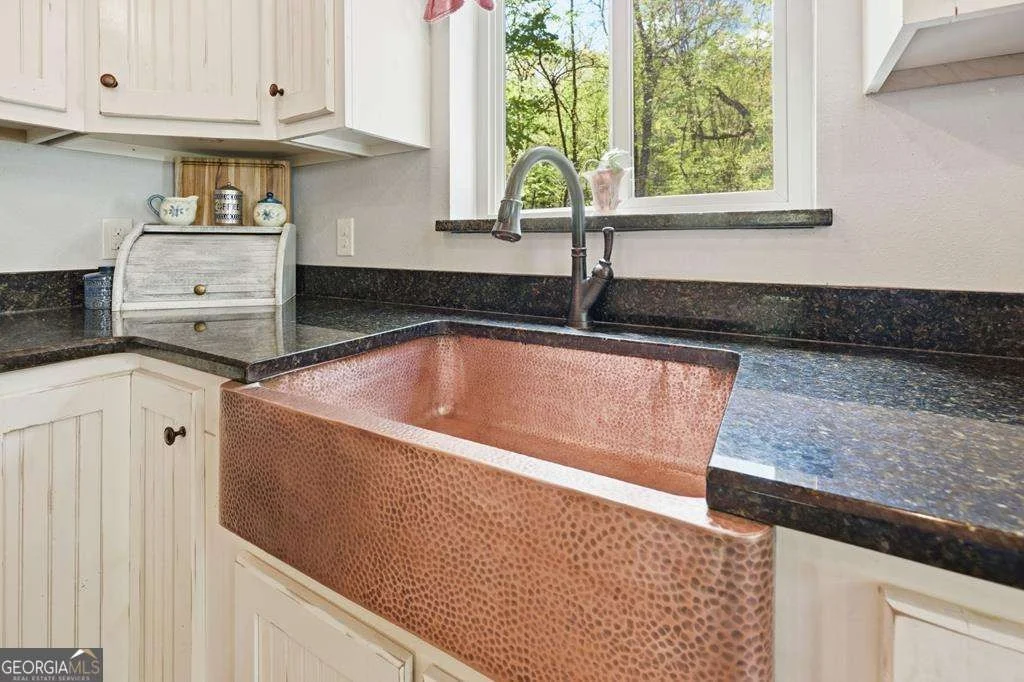 Photo of 106 Roaring Creek Lane