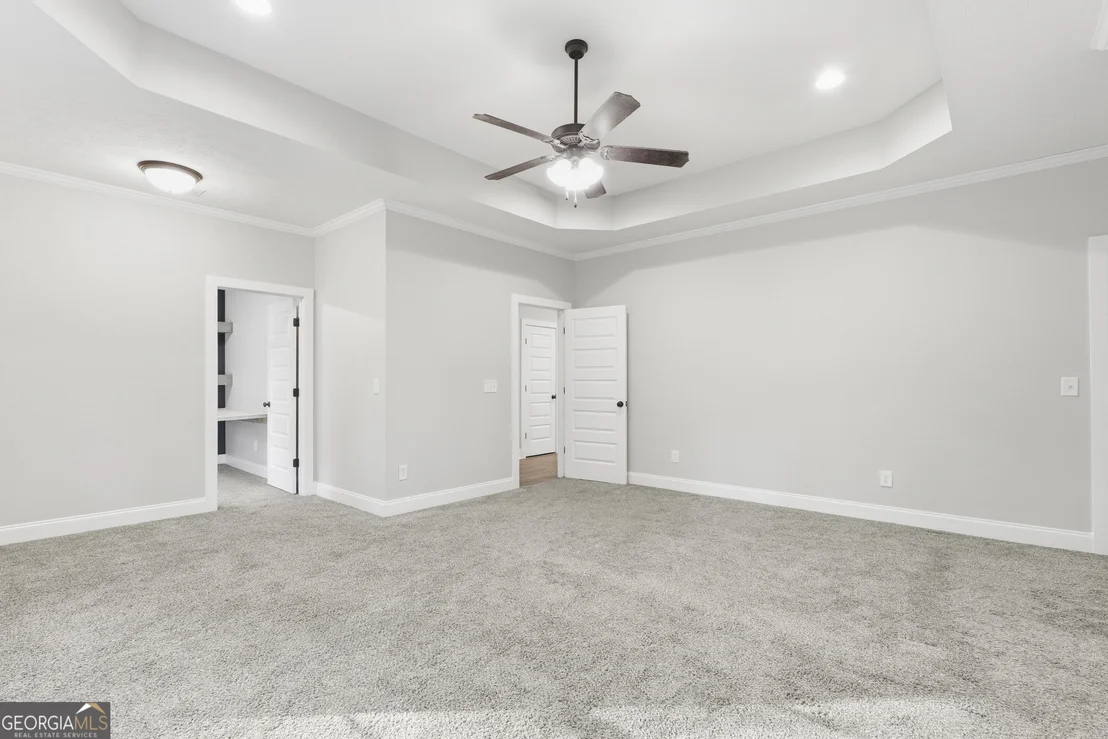 Photo of 122 Lee Road 2121