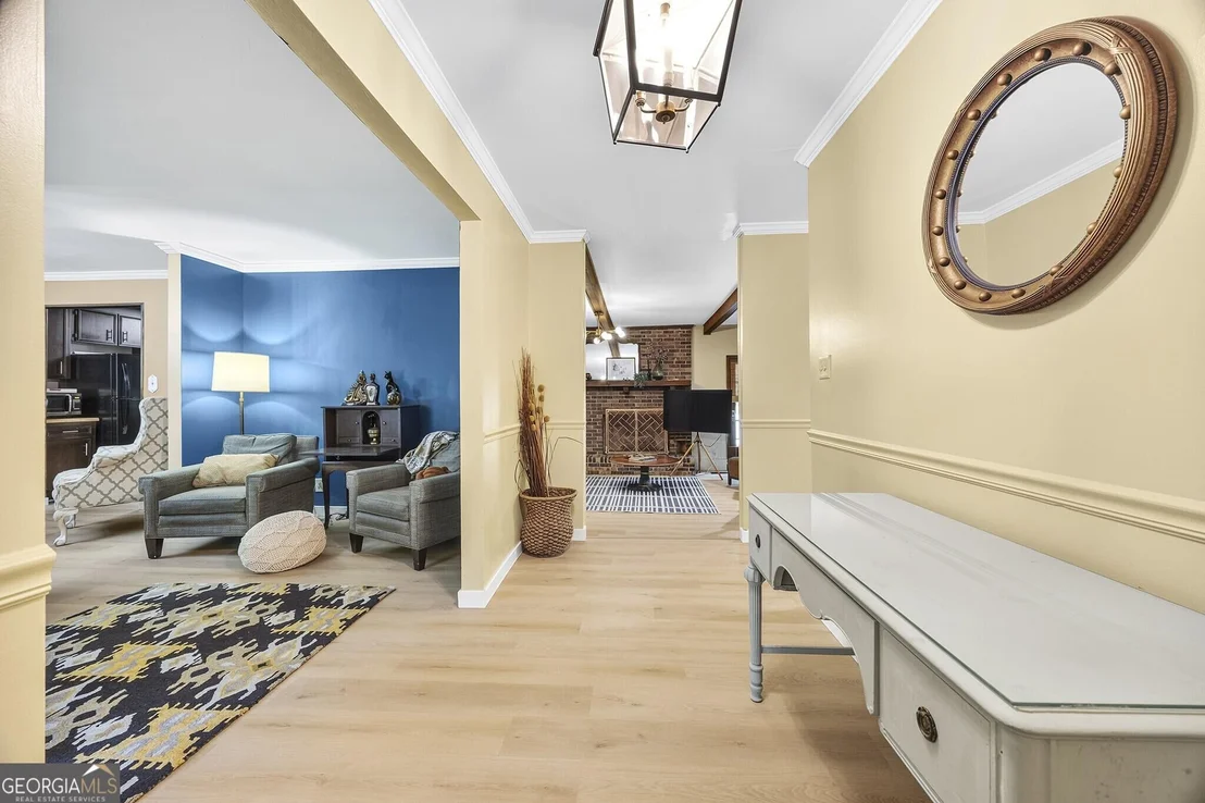 Photo of 1137 Clairmont Place