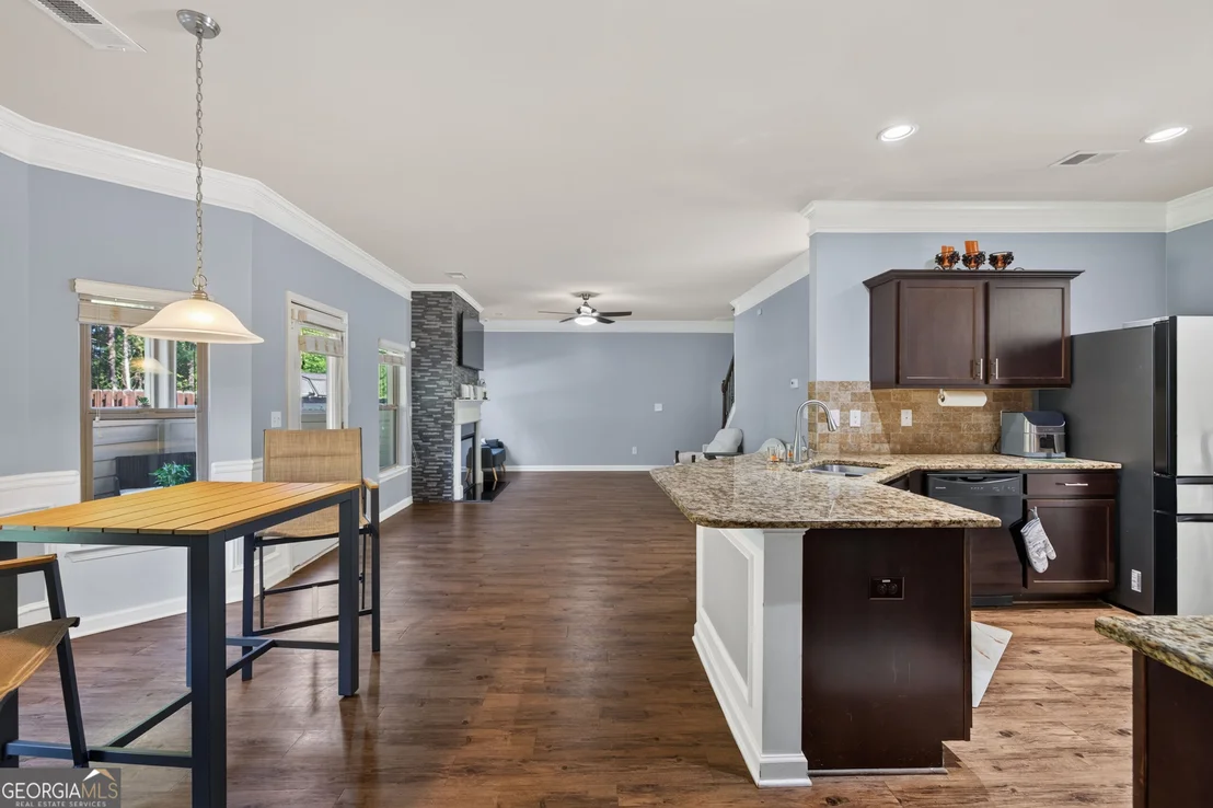 Photo of 225 Mary Jane Lane
