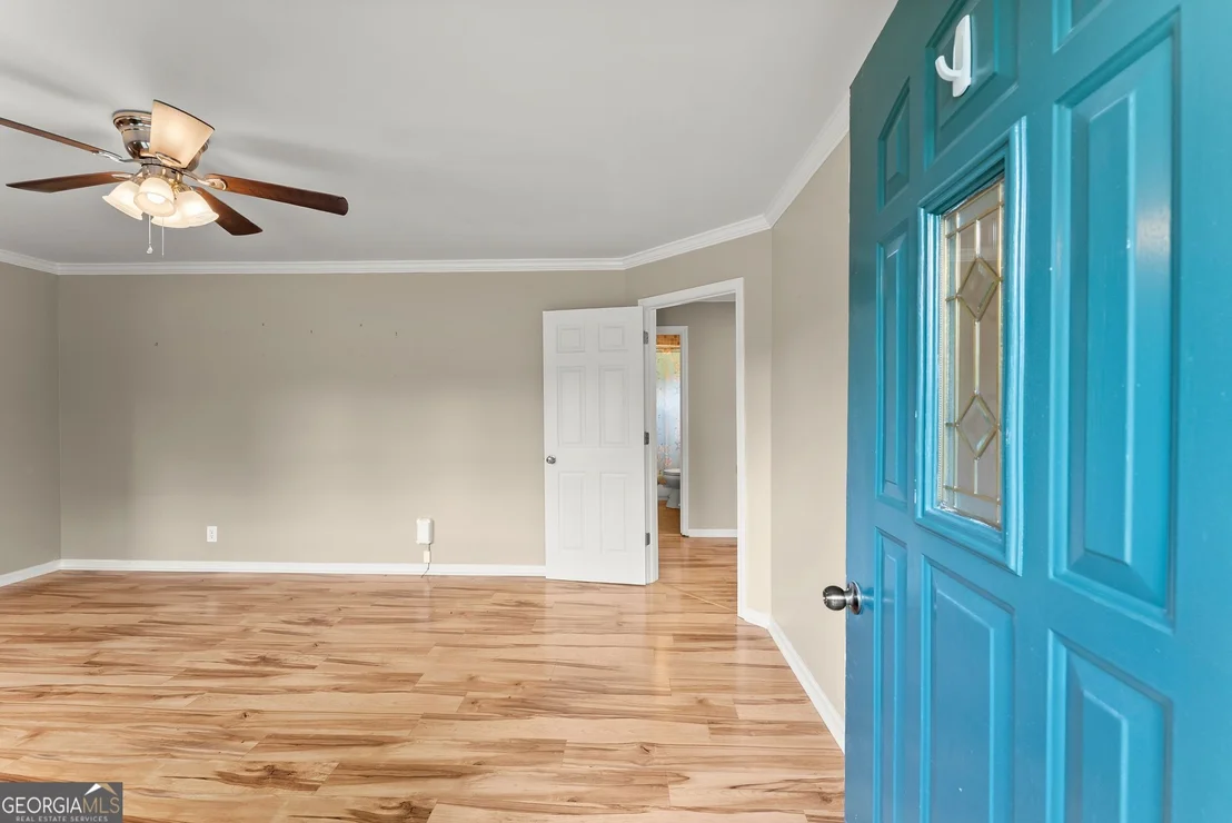 Photo of 47 Cherokee Boulevard