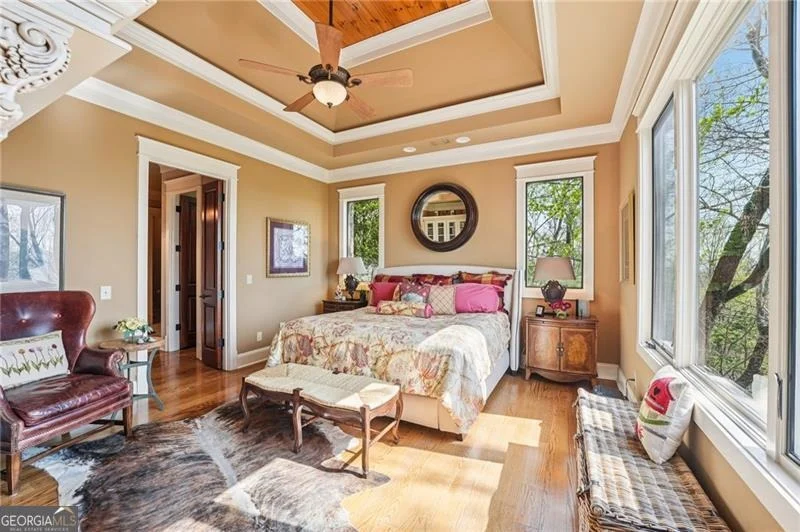 Photo of 1041 Cox Mountain Drive