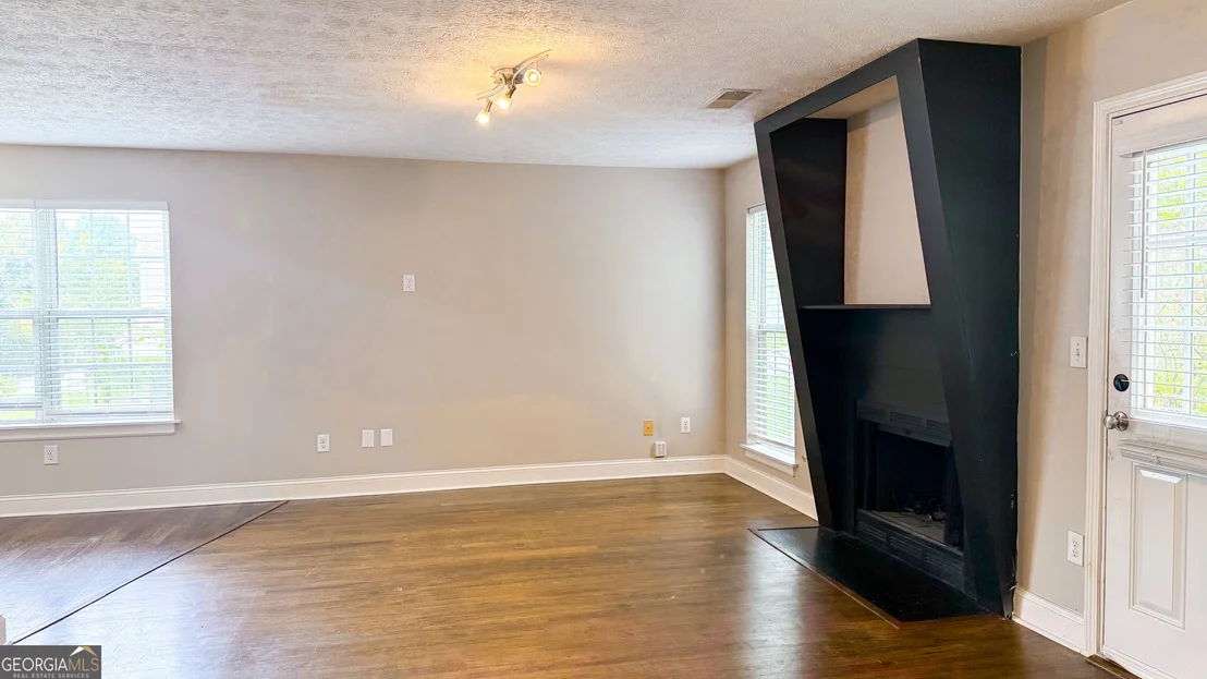 Photo of 3339 Benthollow Lane