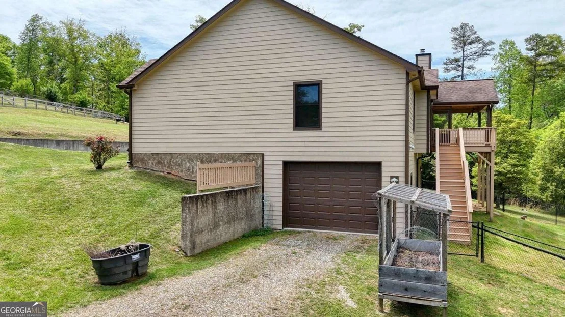 Photo of 366 Upper Fox Trail