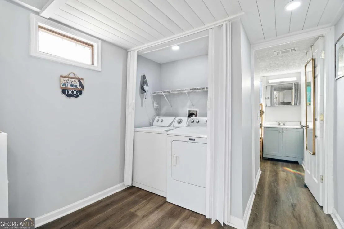 Photo of 5523 Mount Shores Circle