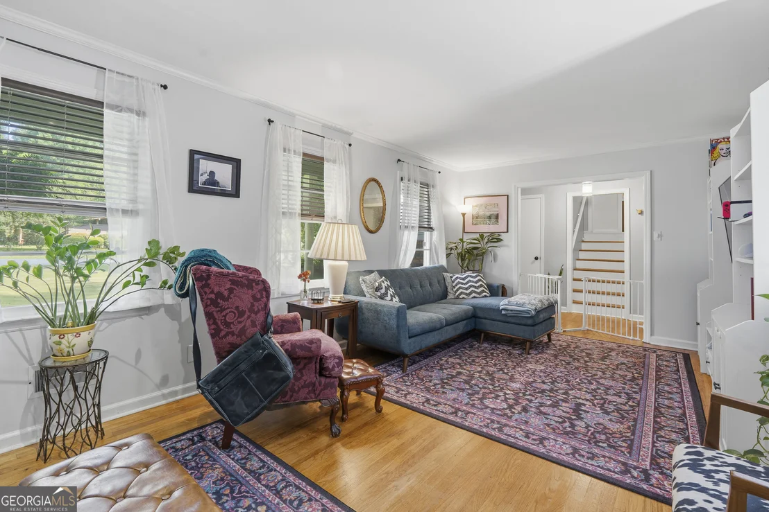 Photo of 1179 Matthews Place