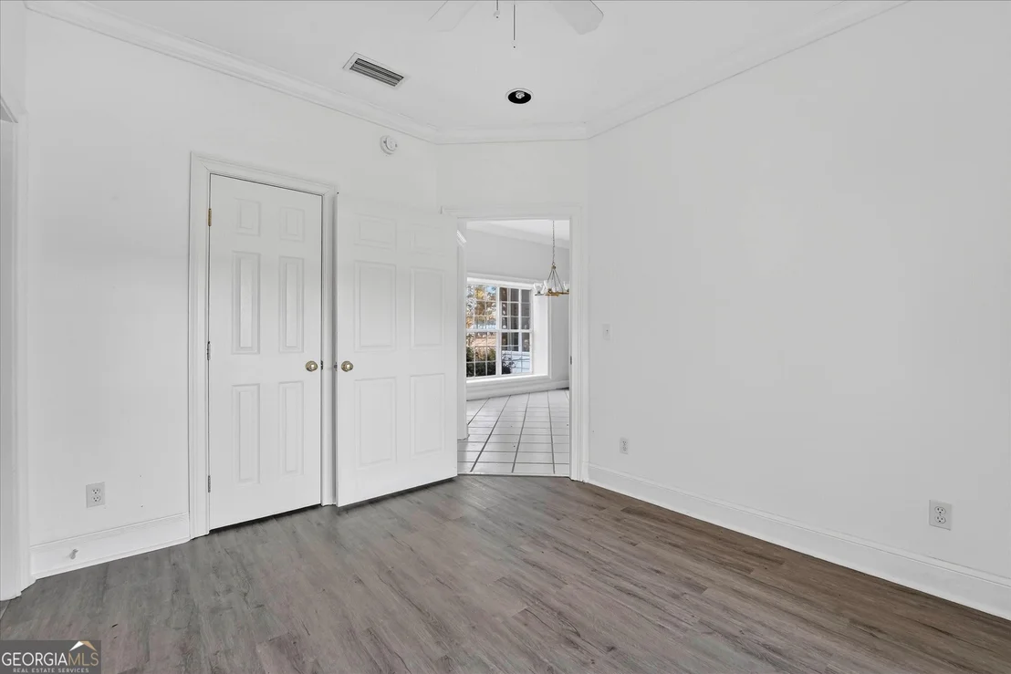 Photo of 1047 Juniper Lane