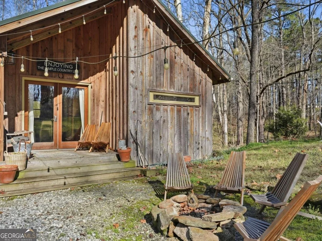 Photo of 617 Arbor Hill Road