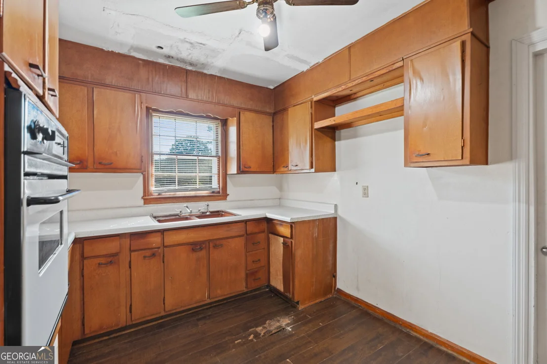 Photo of 4911 Flint Hill Road