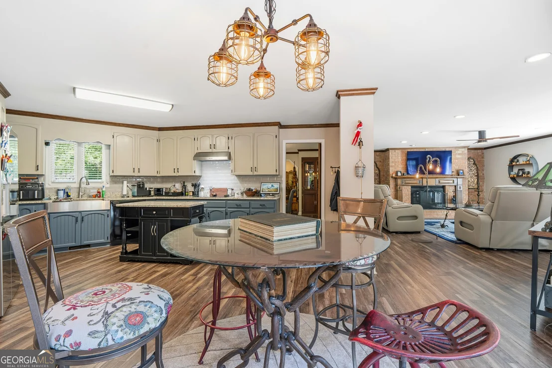 Photo of 160 Vonron Drive