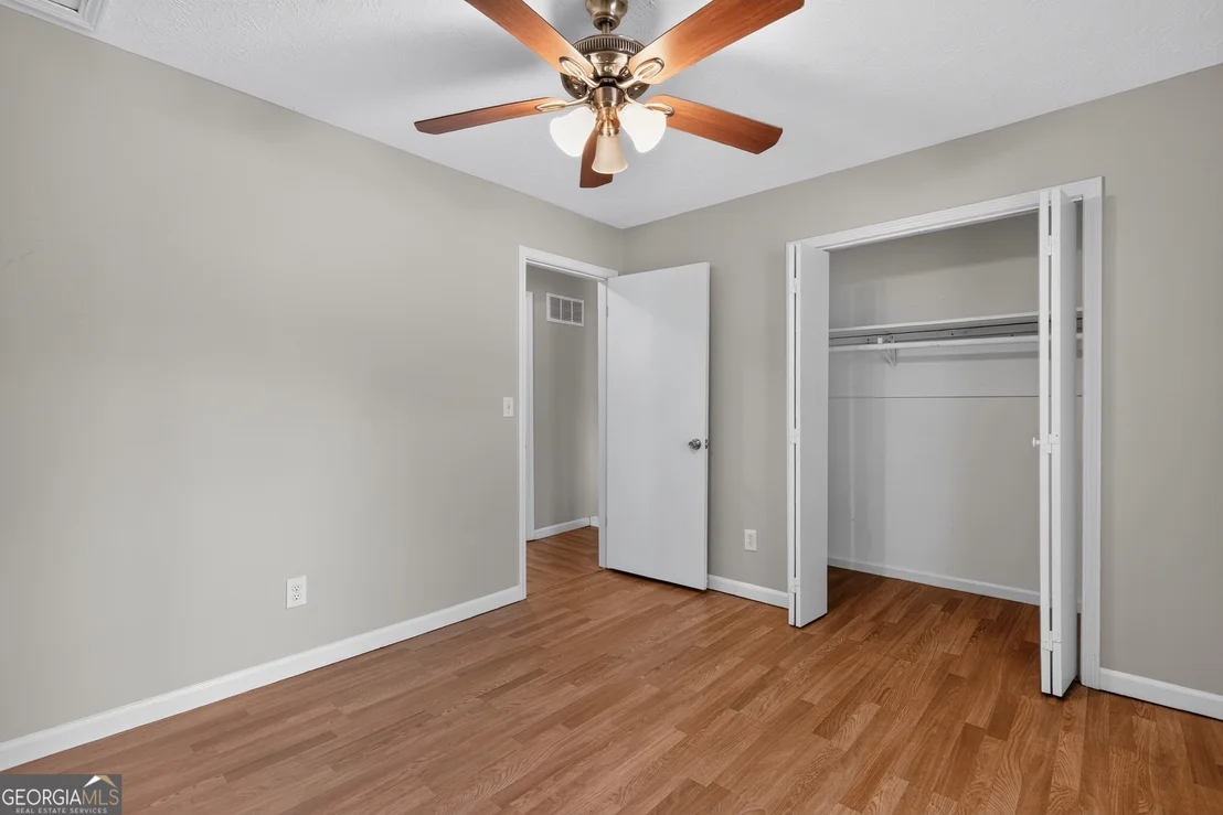 Photo of 3724 Summit Drive NW