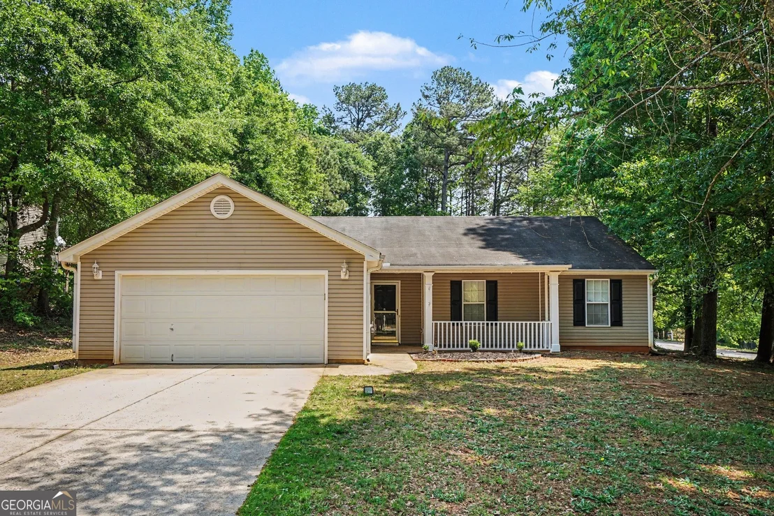 Photo of 441 Stillwater Drive