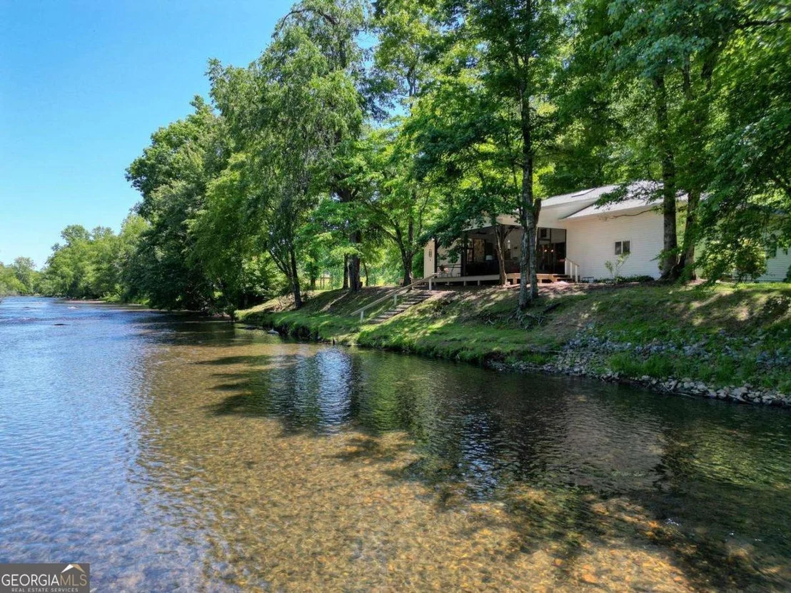 Photo of 198 Riverbend Drive