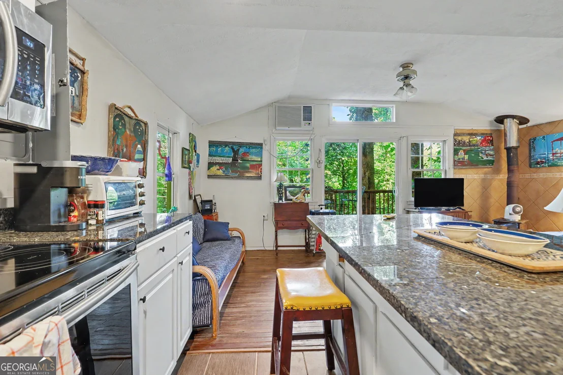 Photo of 4273 Yonah Dam Road