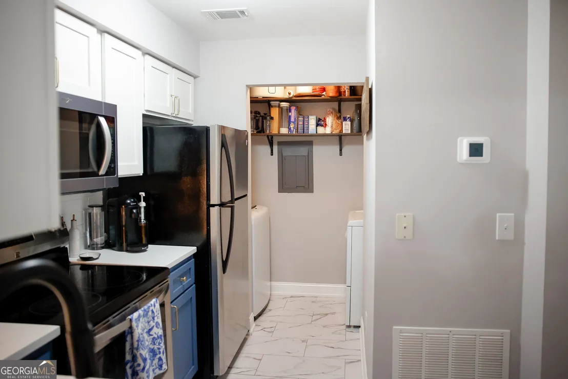 Photo of Unit 921 at 12300 Apache Avenue