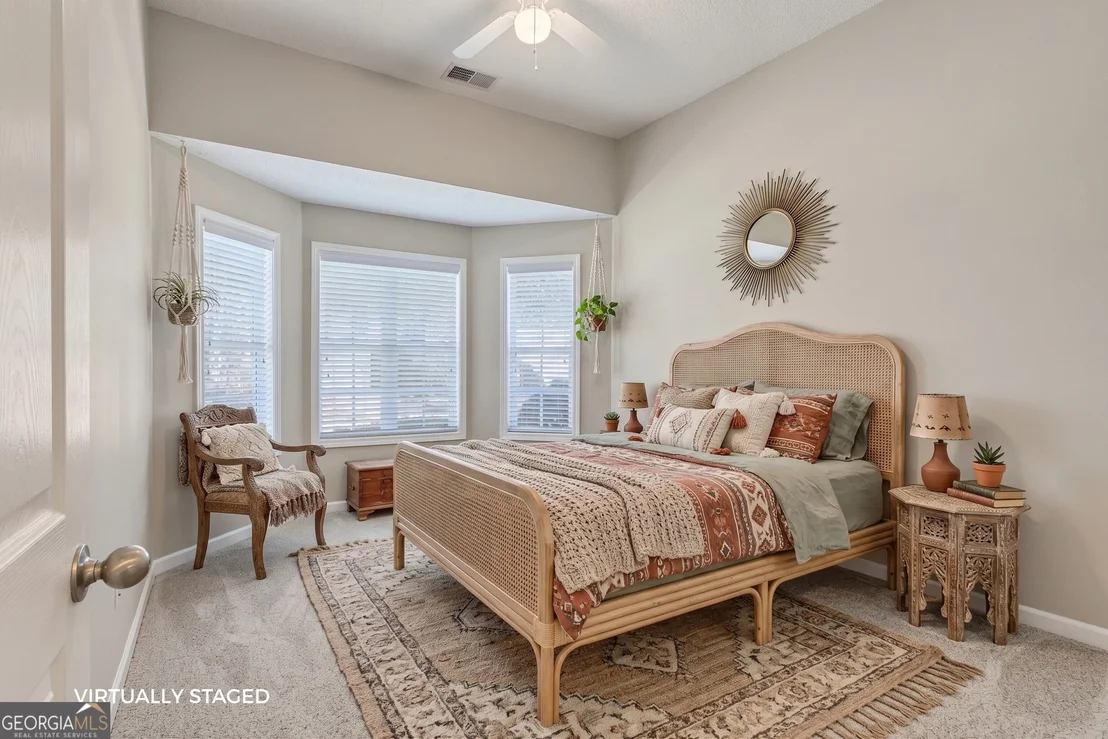 Photo of 70 Green Spring