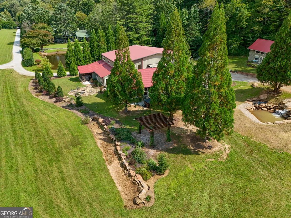 Photo of 141 Flying Ranch Drive