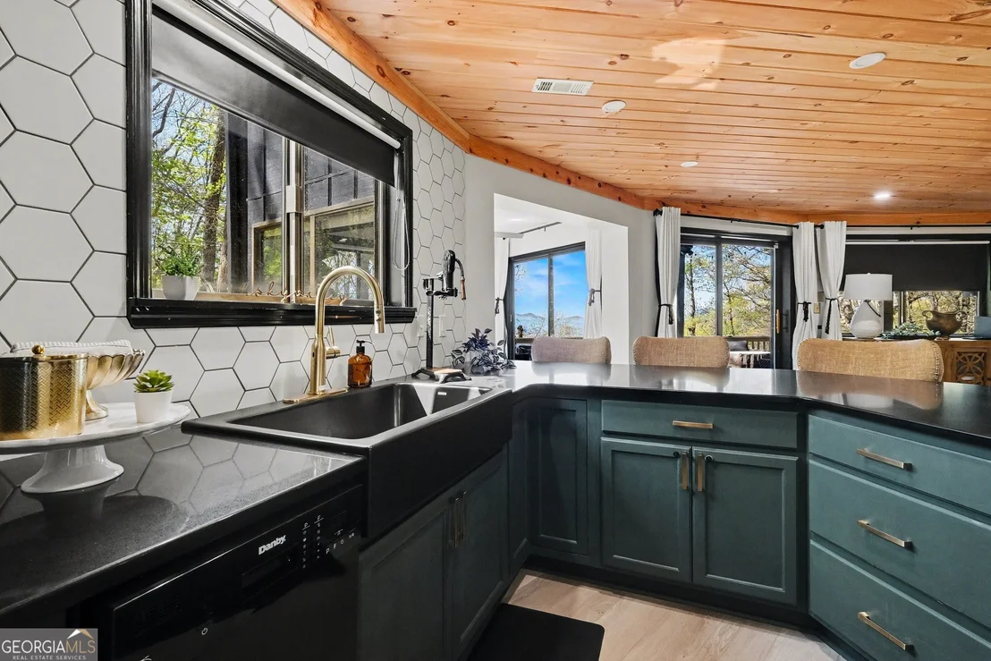 Photo of 265 Pleasant Mountain Drive