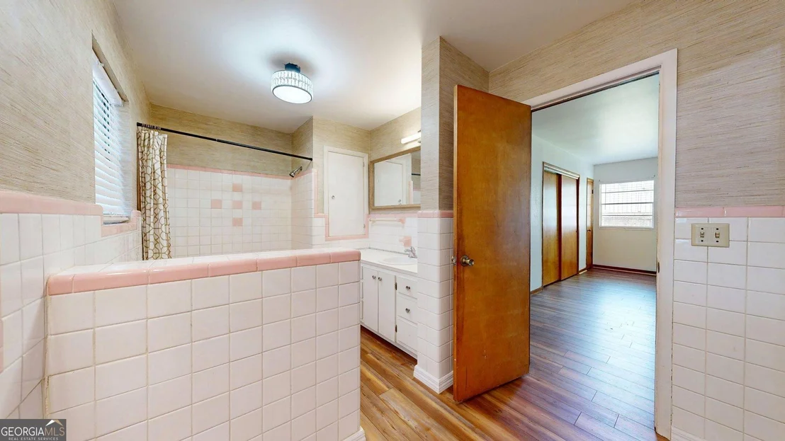 Photo of 8 Roundtree Street