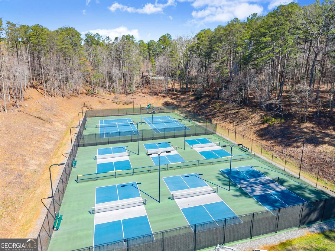 Photo of 650 Northwind