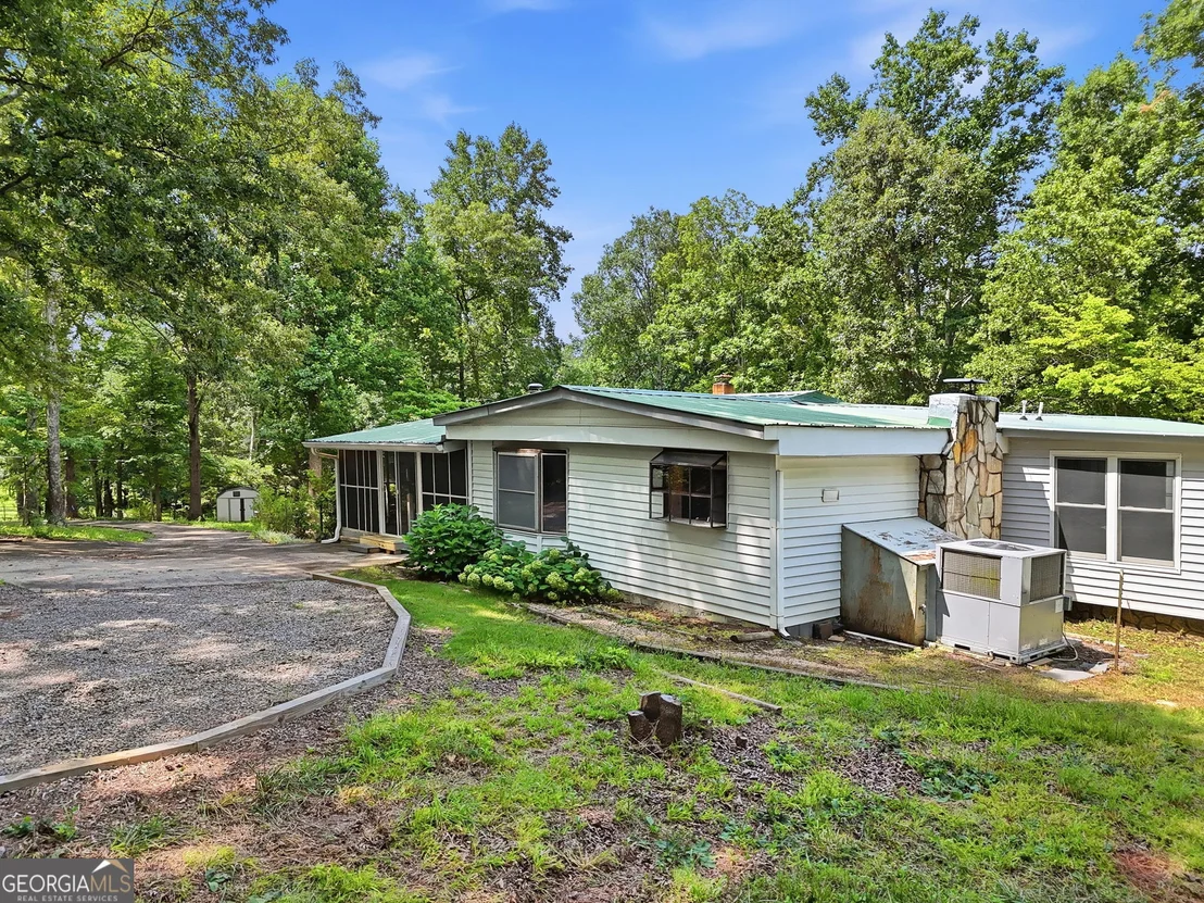 Photo of 370 Thompson Lane