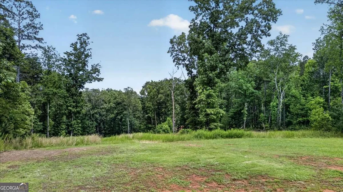 Photo of 930 Dry Pond Lane