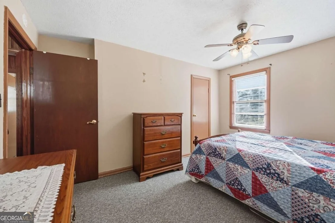 Photo of 1141 Stewart Road