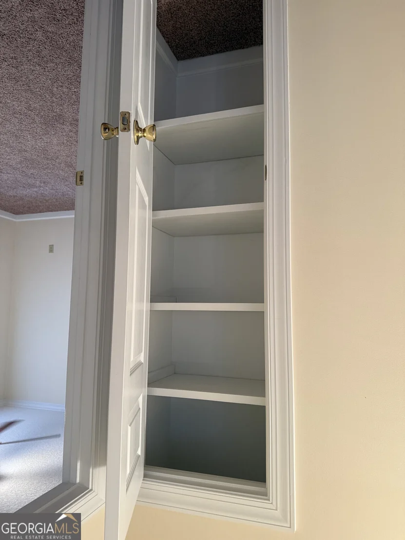 Photo of 102 Oak Circle