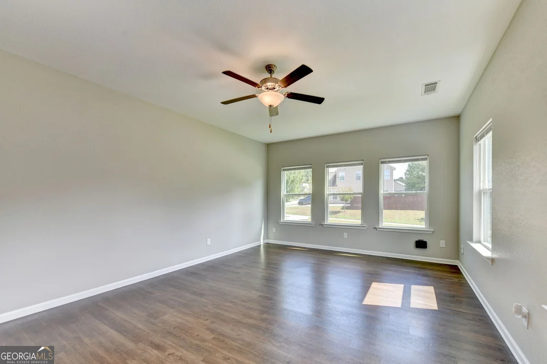 Photo of 784 Fitzroy Drive