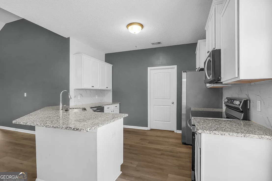 Photo of 33 NE Firefly Trace