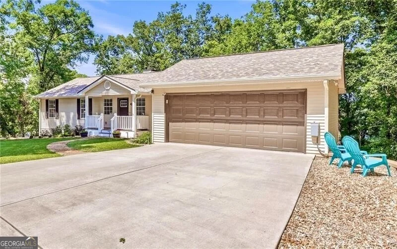 Photo of 3150 Edgewater Drive