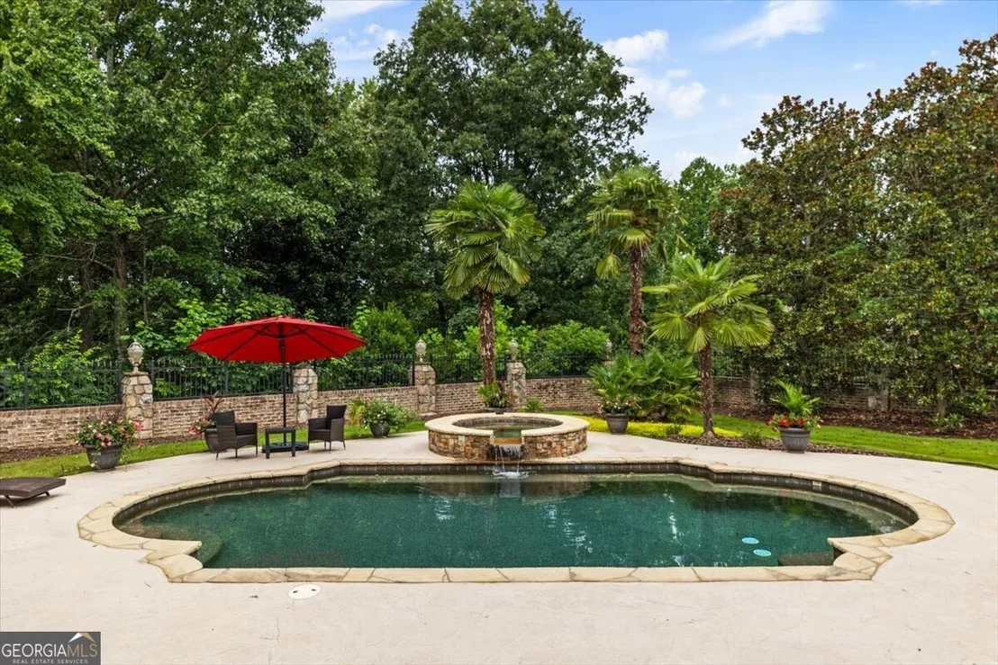Photo of 2432 Autumn Maple Drive