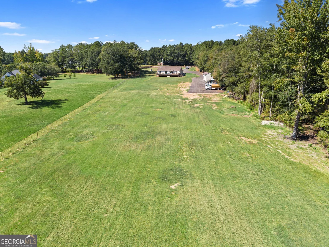 Photo of 2845 Hearn Road NW