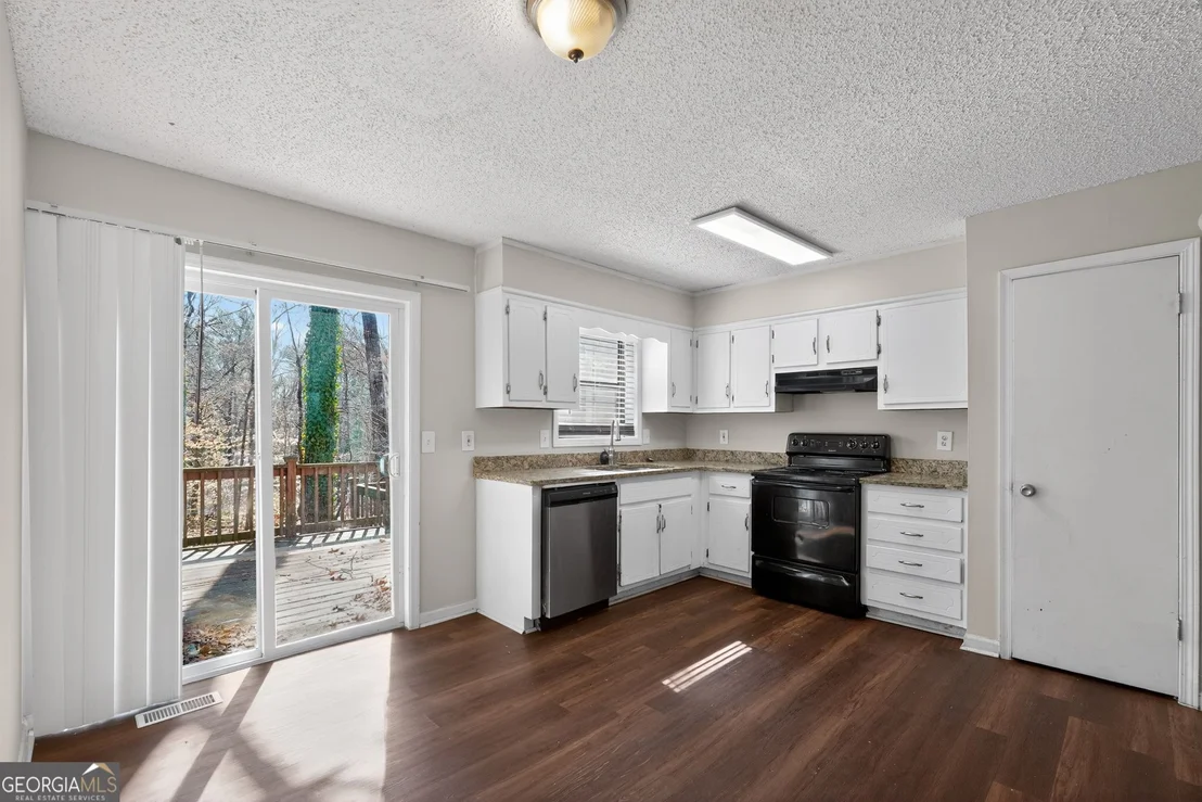 Photo of 879 Lost Creek Circle