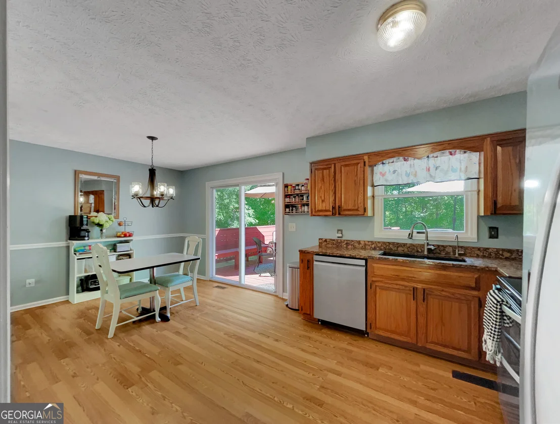 Photo of 298 Hudson River Drive