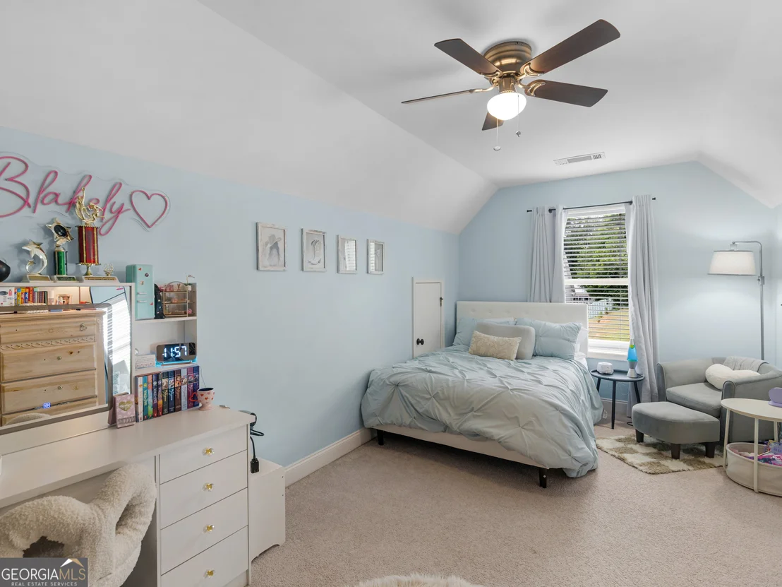 Photo of 120 Chimney Ridge Lane