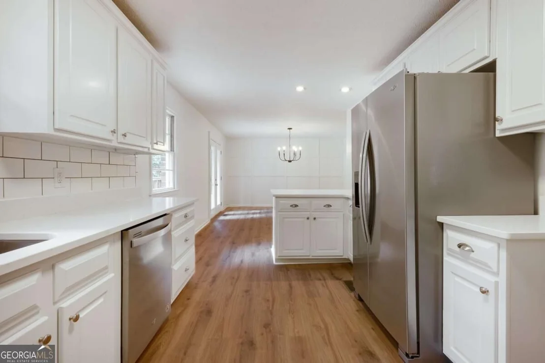 Photo of 1186 ROBERT HARDEMAN Road
