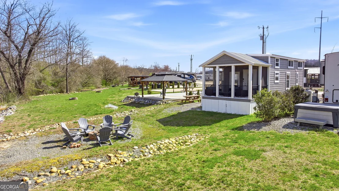 Photo of 102 Mountain Meadows Drive