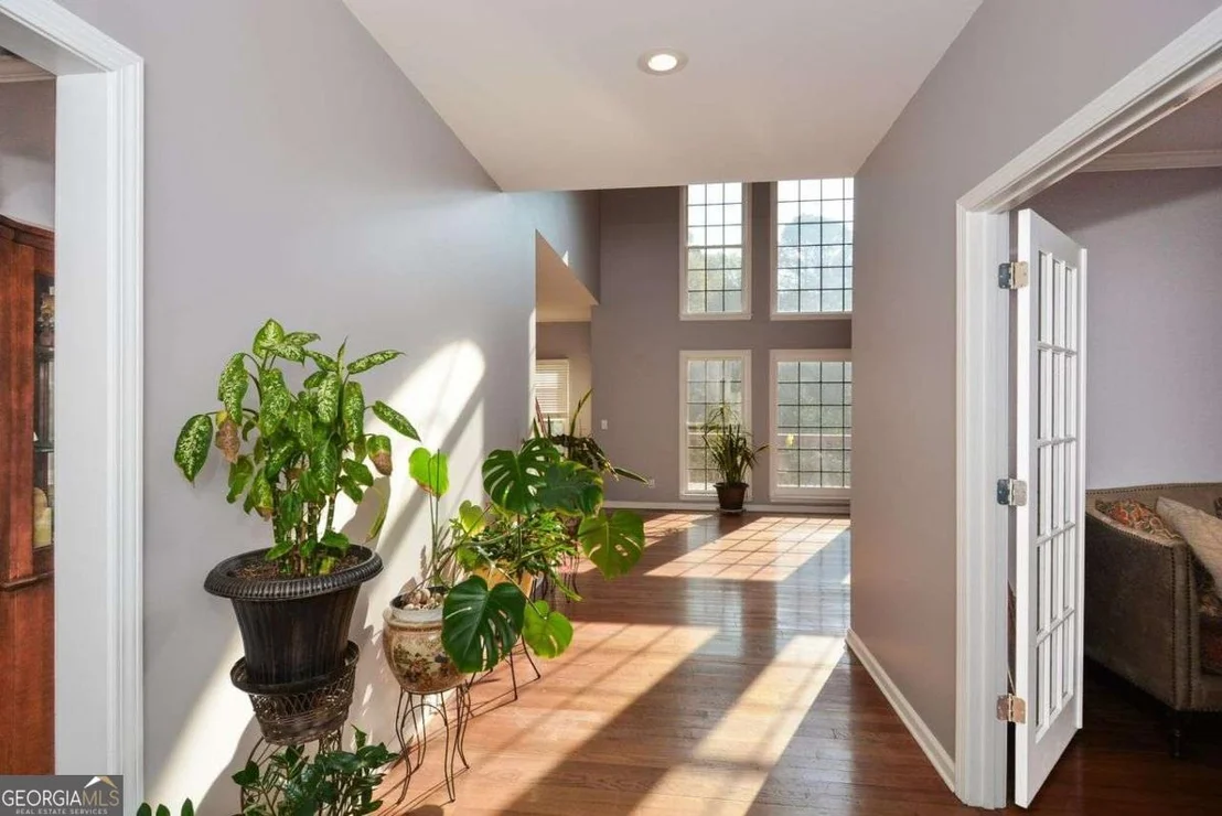 Photo of 5045 Southern Trace Drive