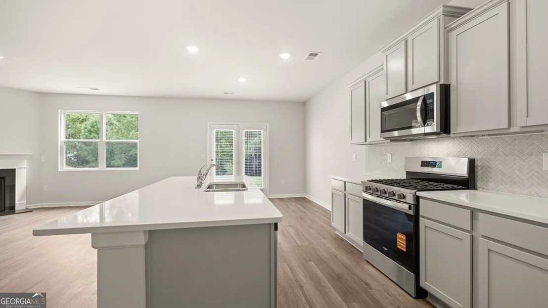 Photo of 214 Defillippe Drive